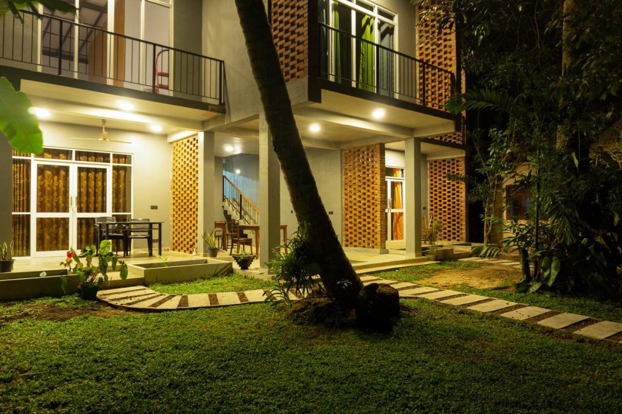 Kurulu Garden Hotel Ahungalla Exterior foto